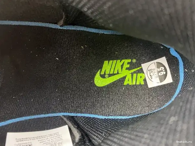 One Kick Pine Air Green 555088-030 1 High Jordan OG 0521